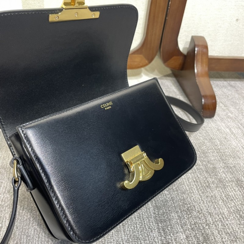 Celine TEEN TRIOMPHE BAG IN SHINY CALFSKIN BLACK