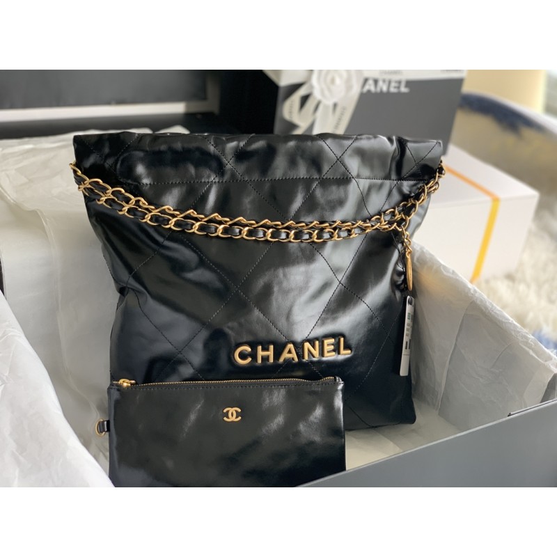 CHANEL 22 SMALL HANDBAG Black