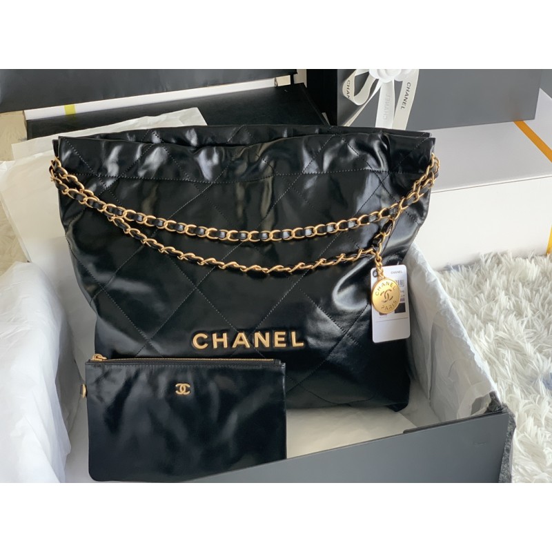 CHANEL 22 HANDBAG Black