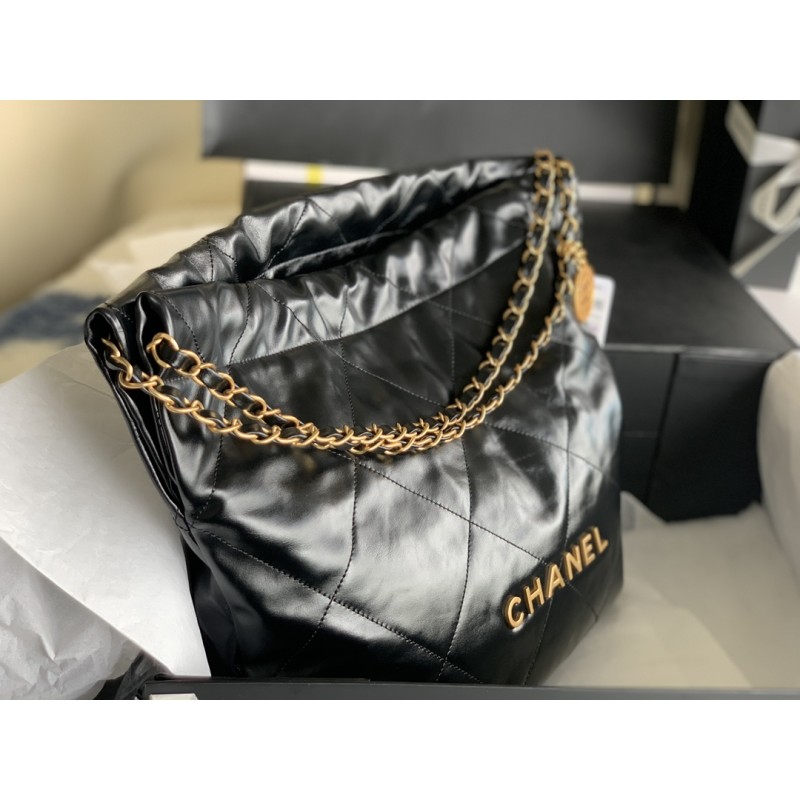 CHANEL 22 HANDBAG Black