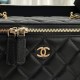 Lambskin Quilted Pearl Crush Small Vanity Case With Chain Black