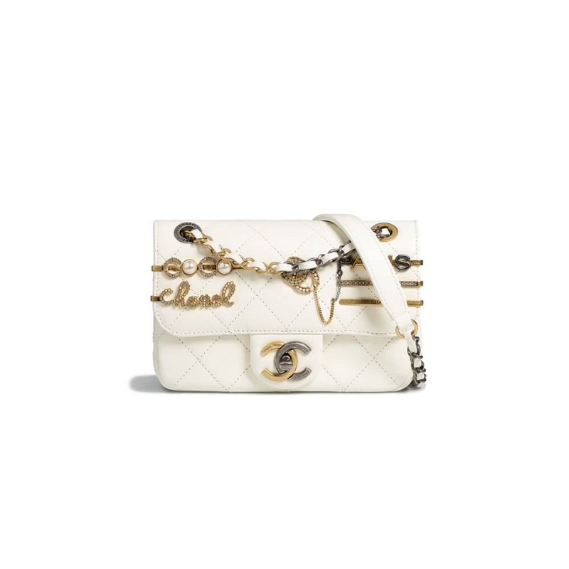 CHANEL SMALL FLAP BAG