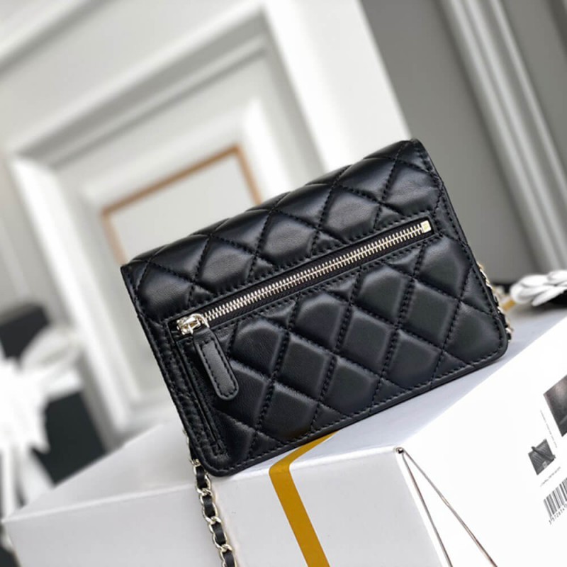 CHANEL MINI WALLET ON CHAIN