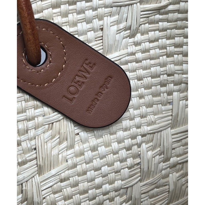 Medium Anagram Basket bag in iraca palm and calfskin