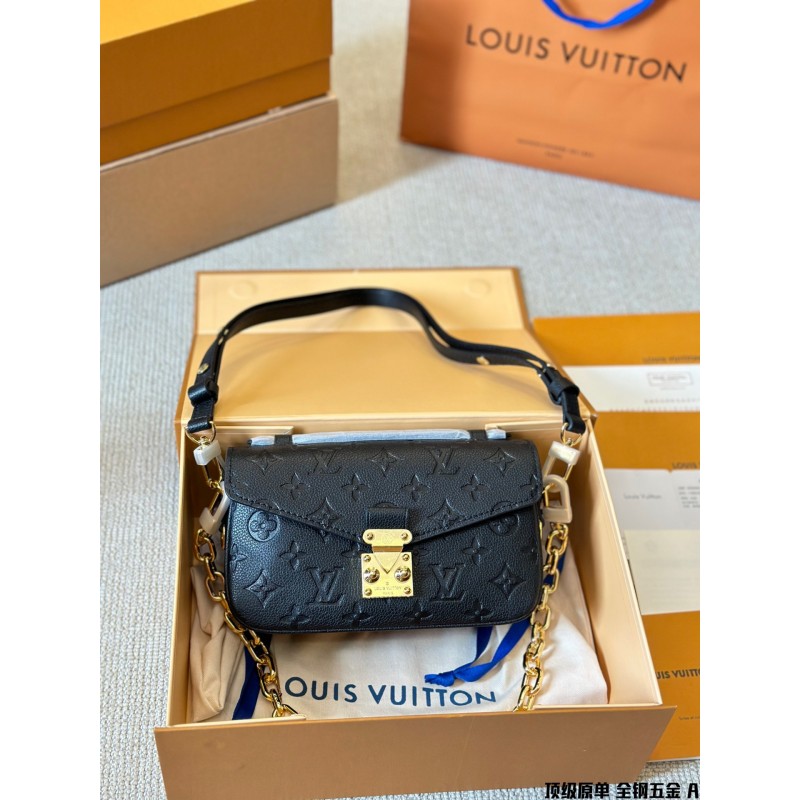 Louis Vuitton Pochette Metis East west  Mini 