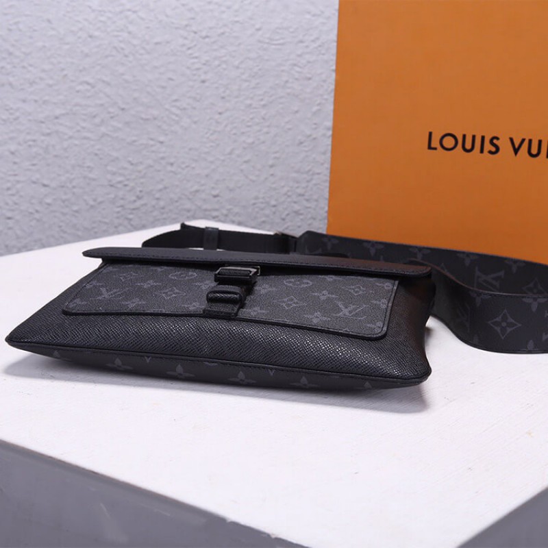 Louis Vuitton LV Outdoor Flap Messenger