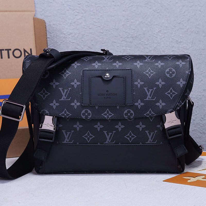 Louis Vuitton LV Messenger PM Voyager Bag