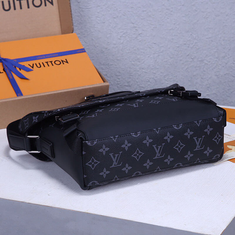 Louis Vuitton LV Messenger PM Voyager Bag