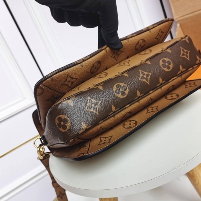 Louis Vuitton Louis Vuitton POCHETTE METIS