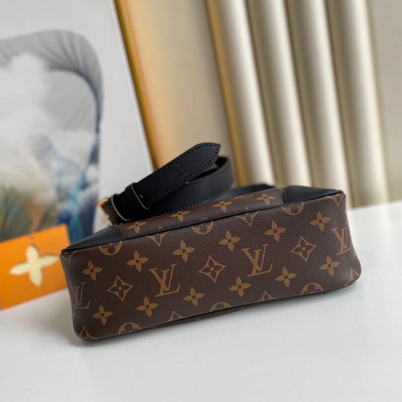 Louis Vuitton LV ODEON PM