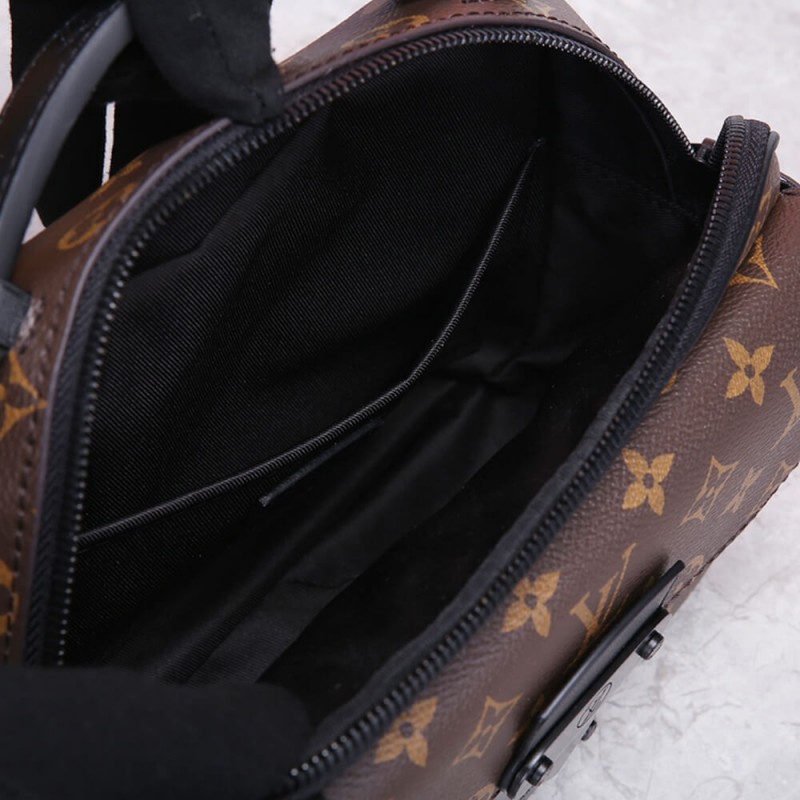 Louis Vuitton LV S LOCK MESSENGER