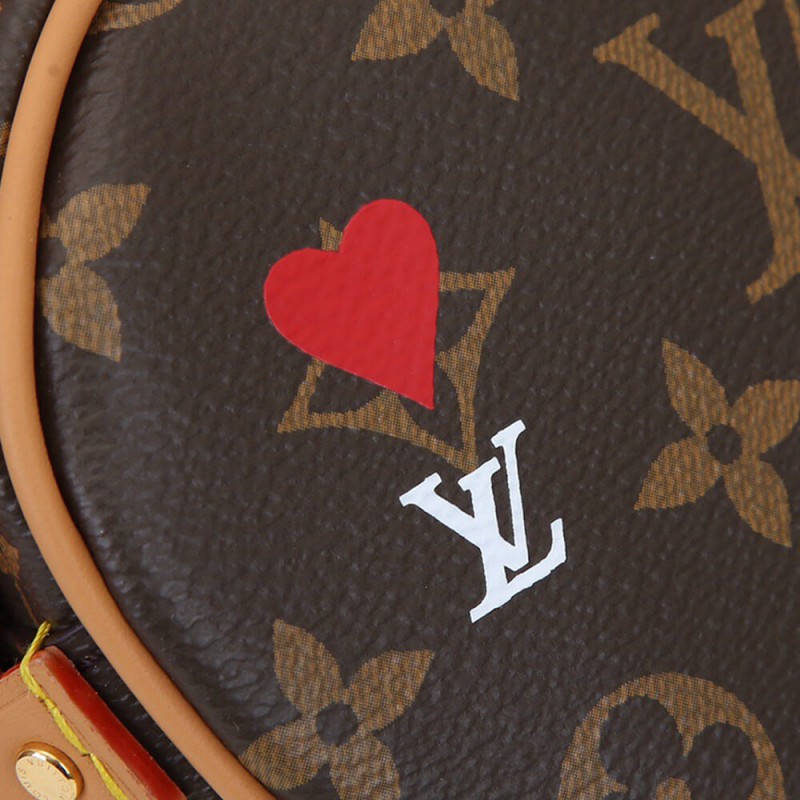 Louis Vuitton LV Game On Coeur