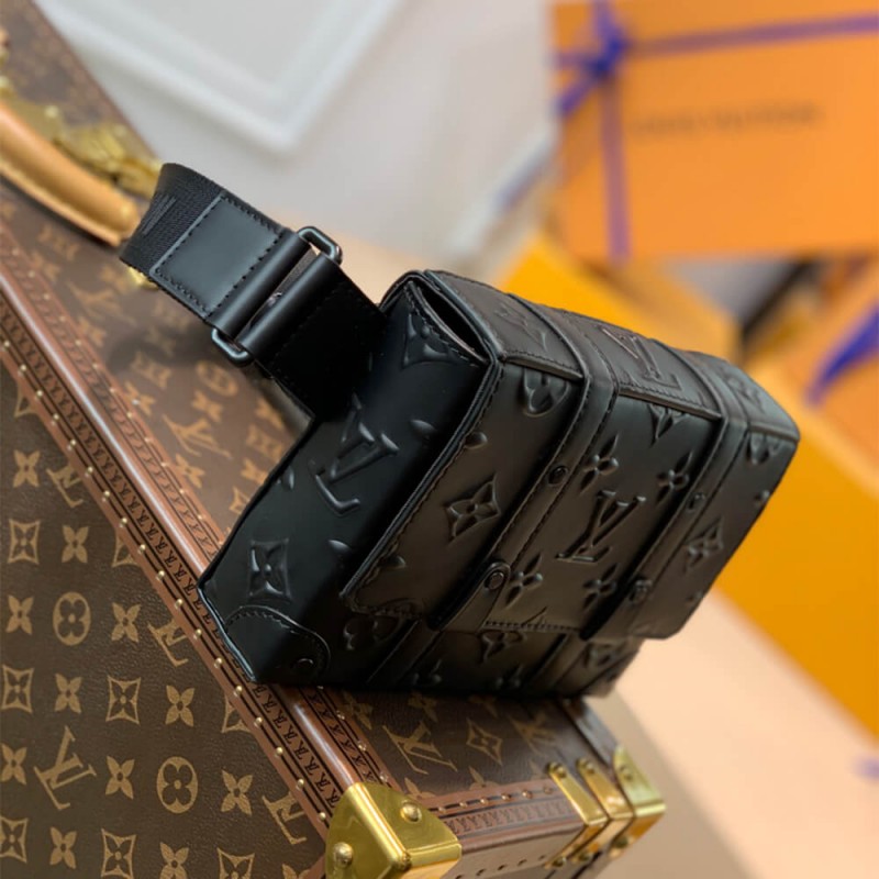 Louis Vuitton LV TRUNK SLINGBAG