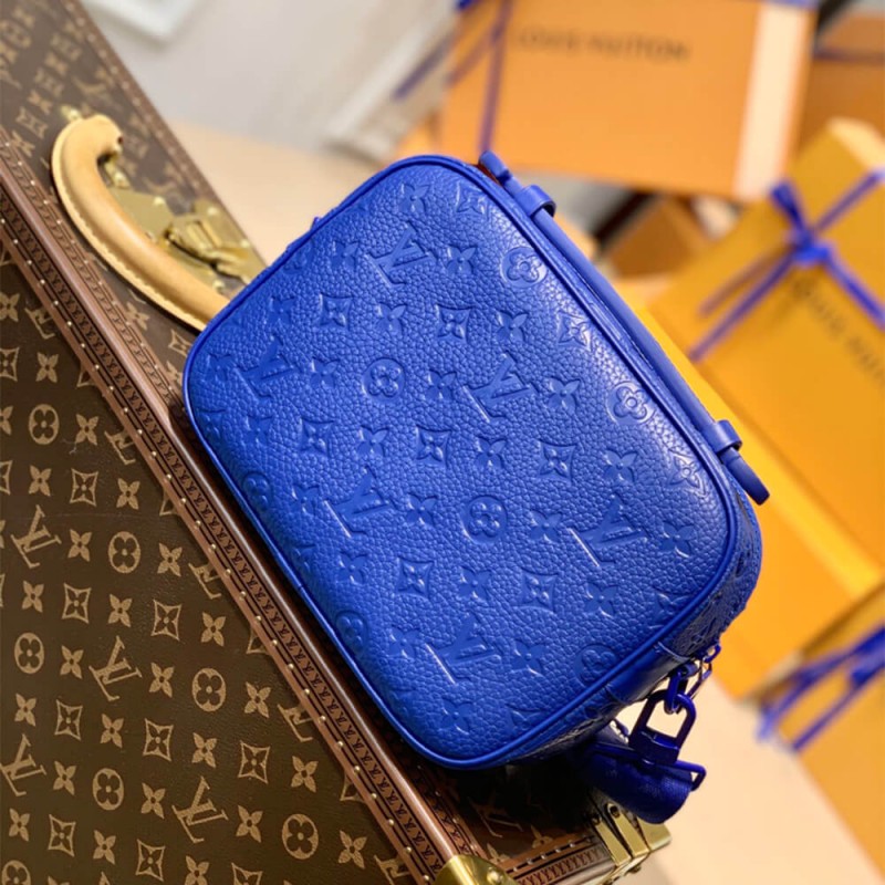 Louis Vuitton LV S LOCK MESSENGER