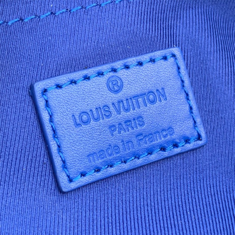 Louis Vuitton LV S LOCK MESSENGER