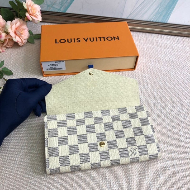 Louis Vuitton Louis Vuitton Sarah Wallet