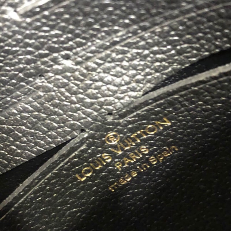 Louis Vuitton Louis Vuitton VAVIN CHAIN WALLET