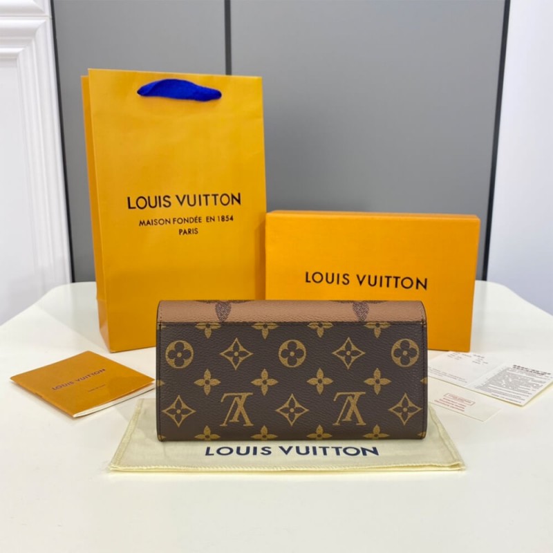 Louis Vuitton Louis Vuitton Sarah Wallet