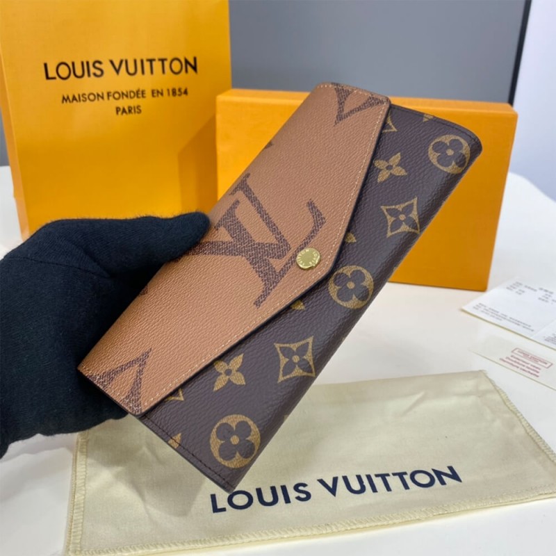 Louis Vuitton Louis Vuitton Sarah Wallet