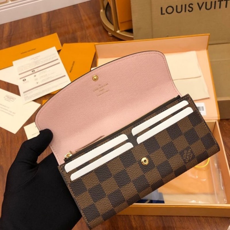 Louis Vuitton Louis Vuitton Emilie Wallet